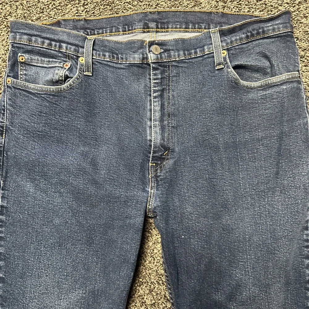 Levis shipped 40x30